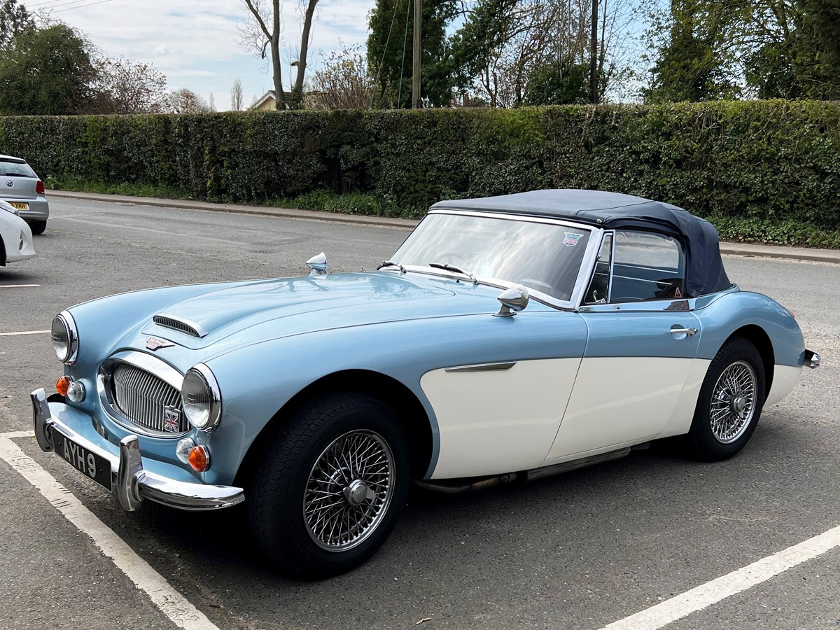 1966 Austin Healey 3000 Image 1