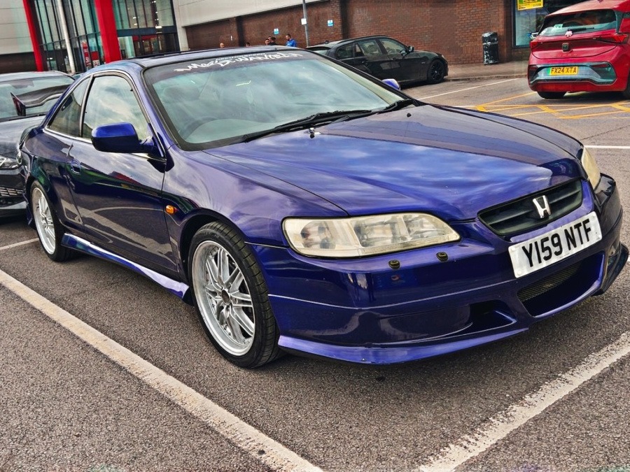 2001 Honda Accord Image 2