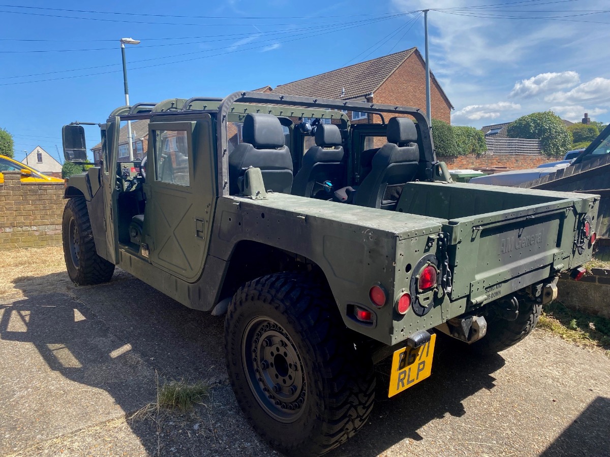 1985 Hummer H1 Image 4