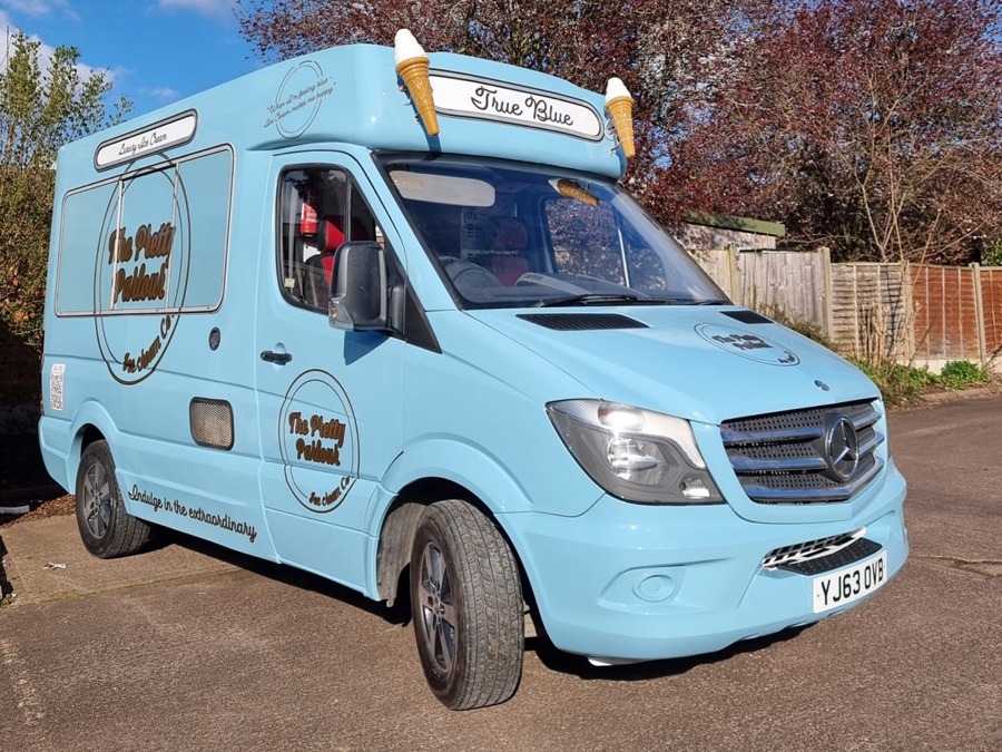 2013 Mercedes-Benz Sprinter 3500 Image 1