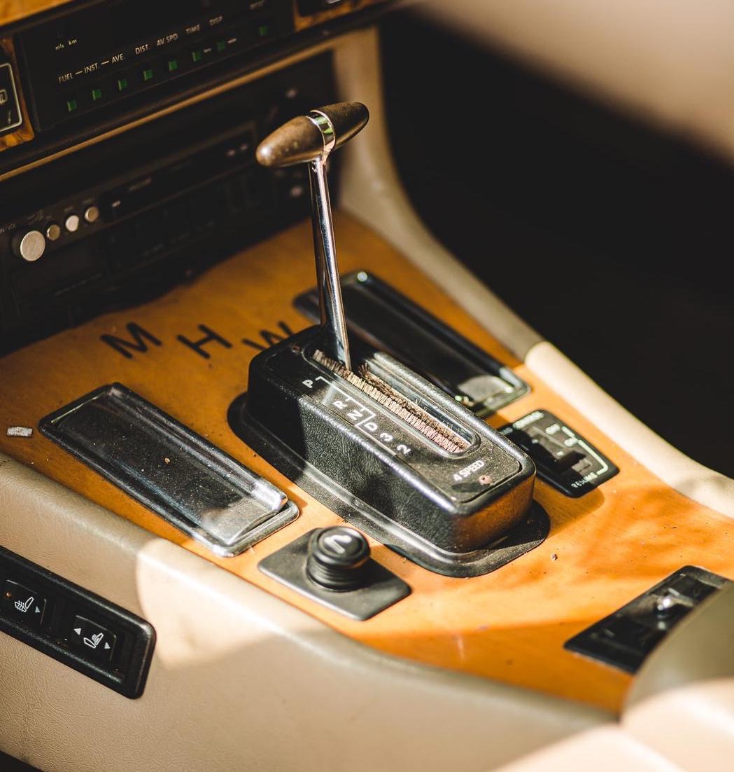 1988 Jaguar XJS Image 3