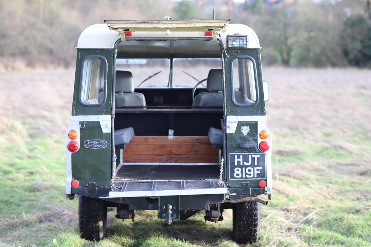 1967 Land Rover Series 2 Image 2