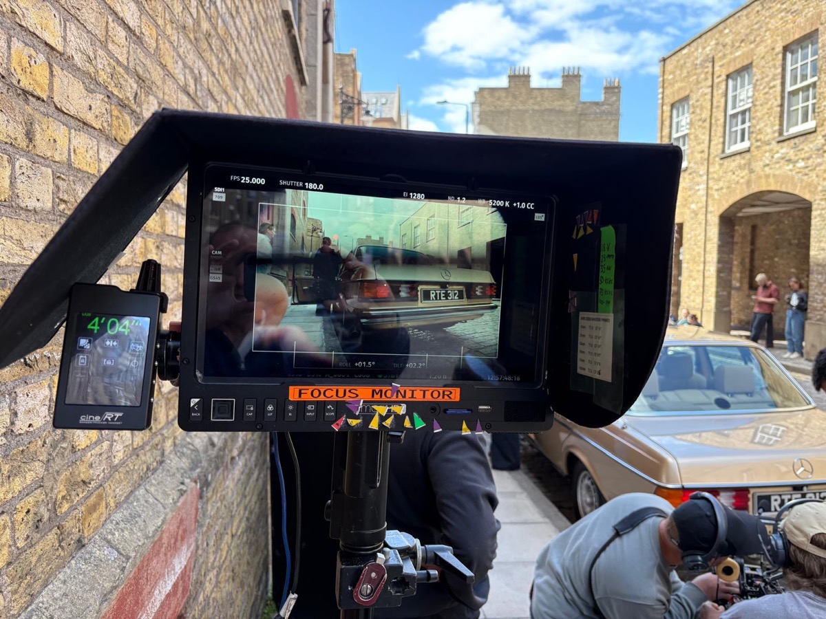 1982 Mercedes-Benz 230 Image 3