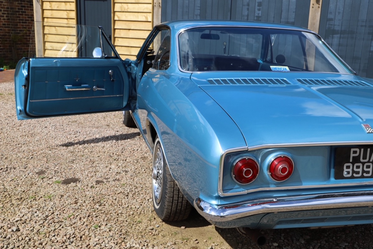 1966 Chevrolet Corvair Image 3