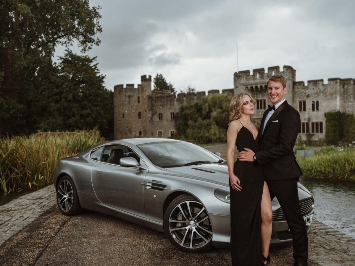 2005 Aston Martin DB9 Image 2