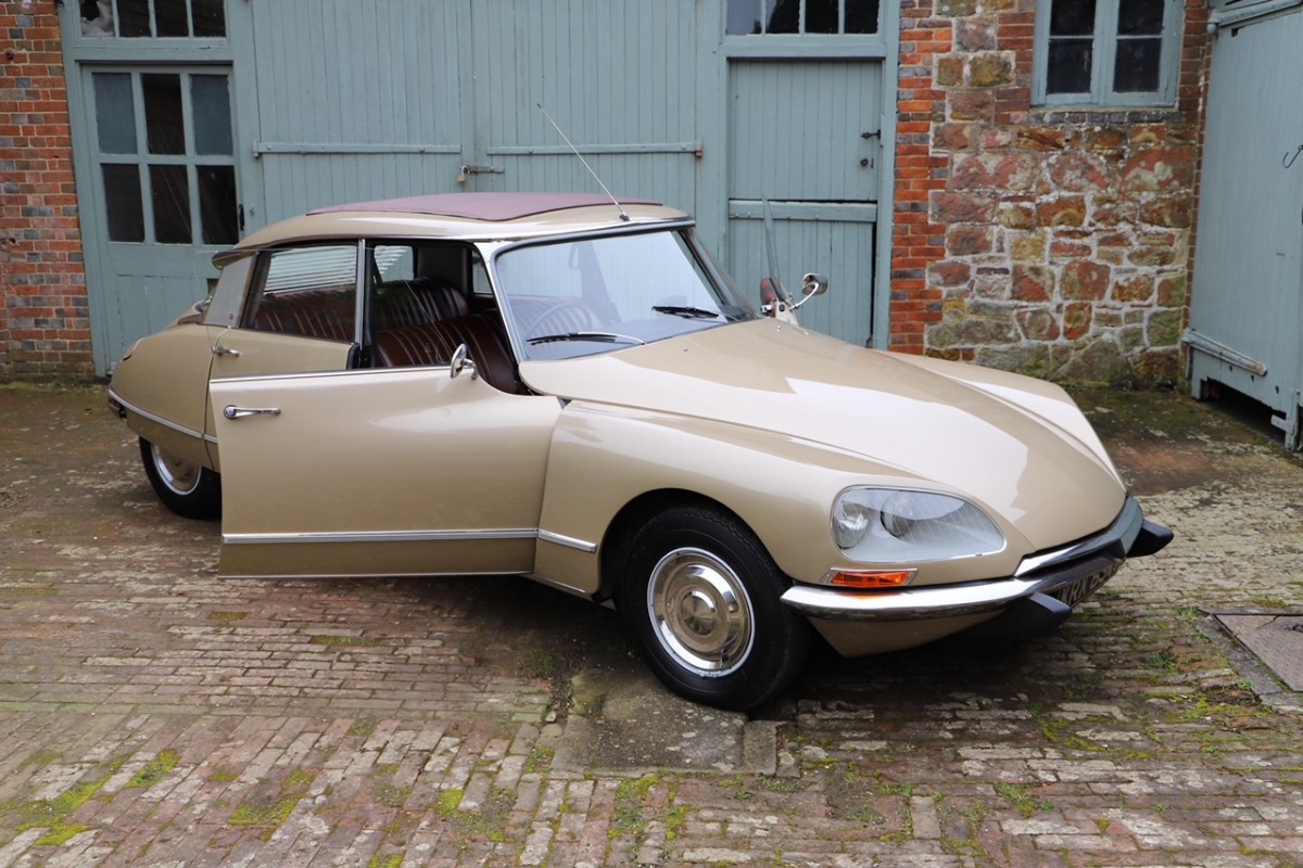 1970 Citroen DS21 Image 1