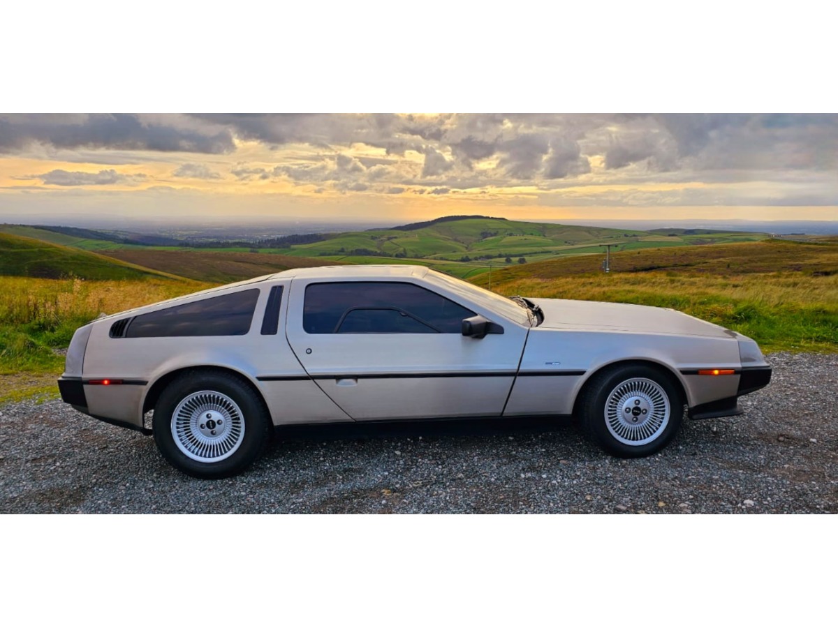 1981 Delorean DMC 12 Image 3