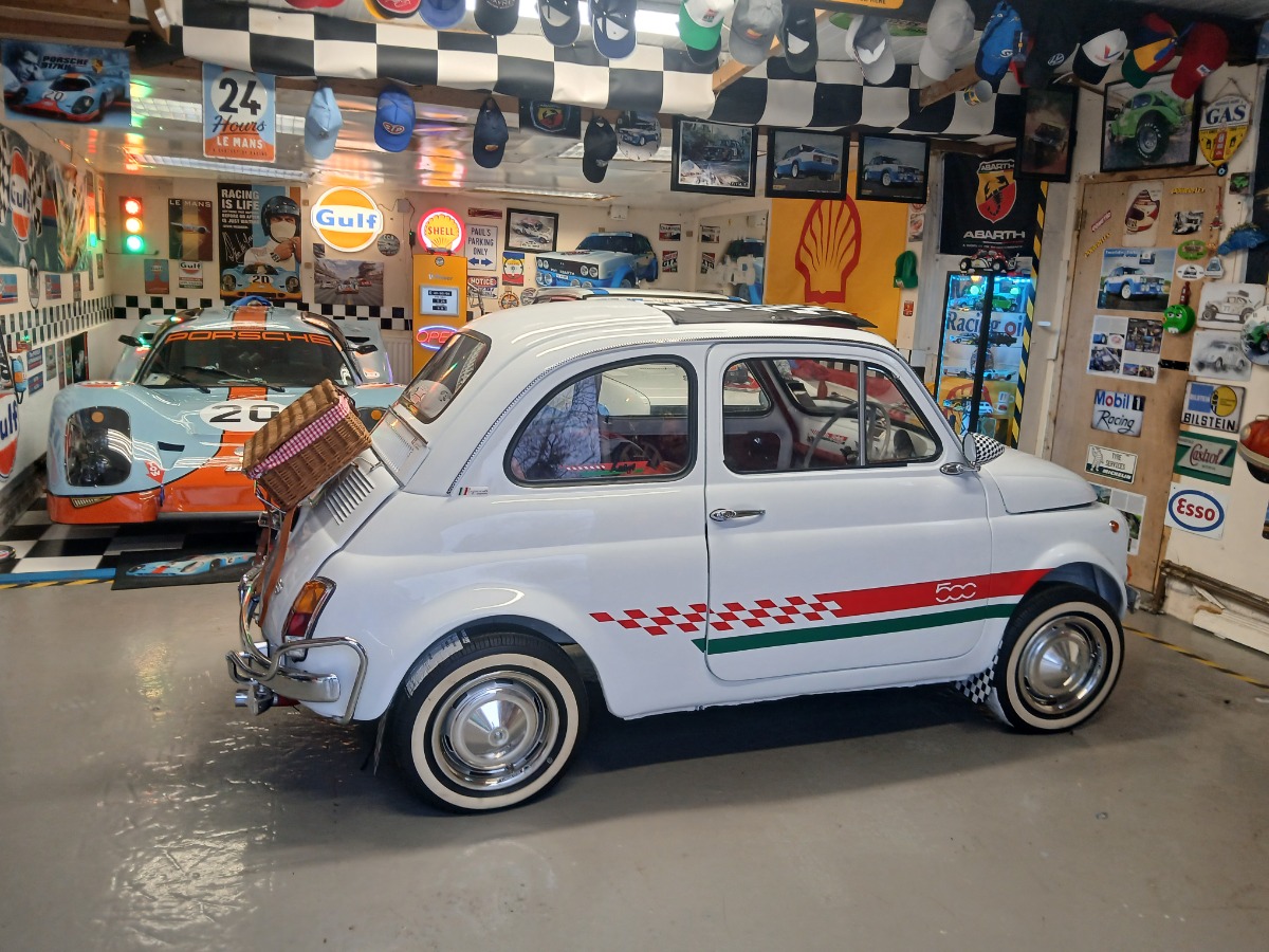 1967 Fiat 500 Image 6