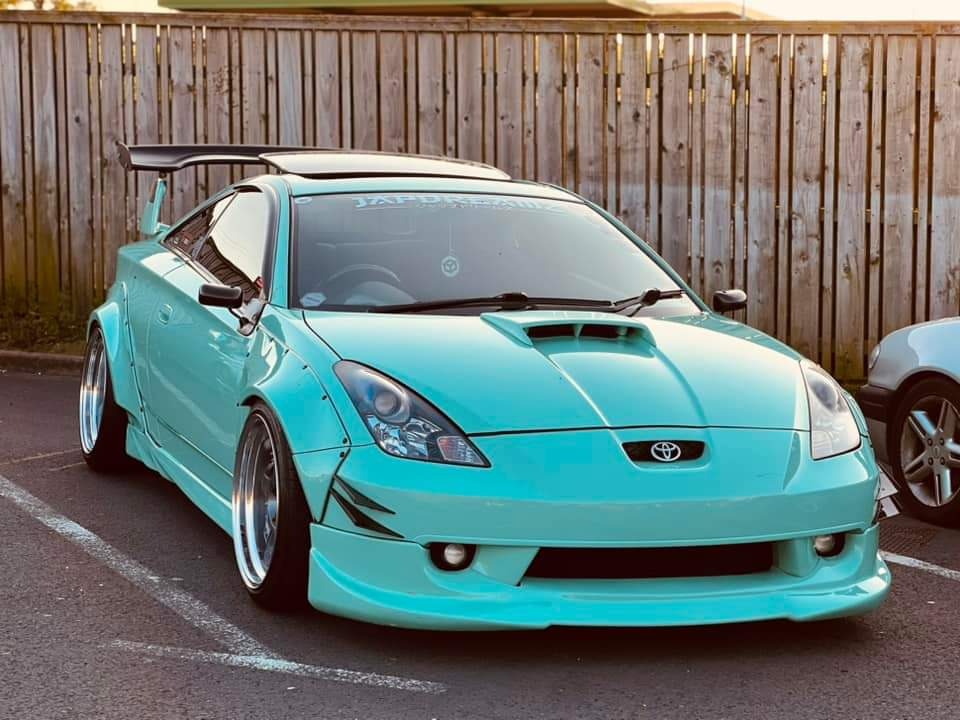 2001 Toyota Celica Image 7