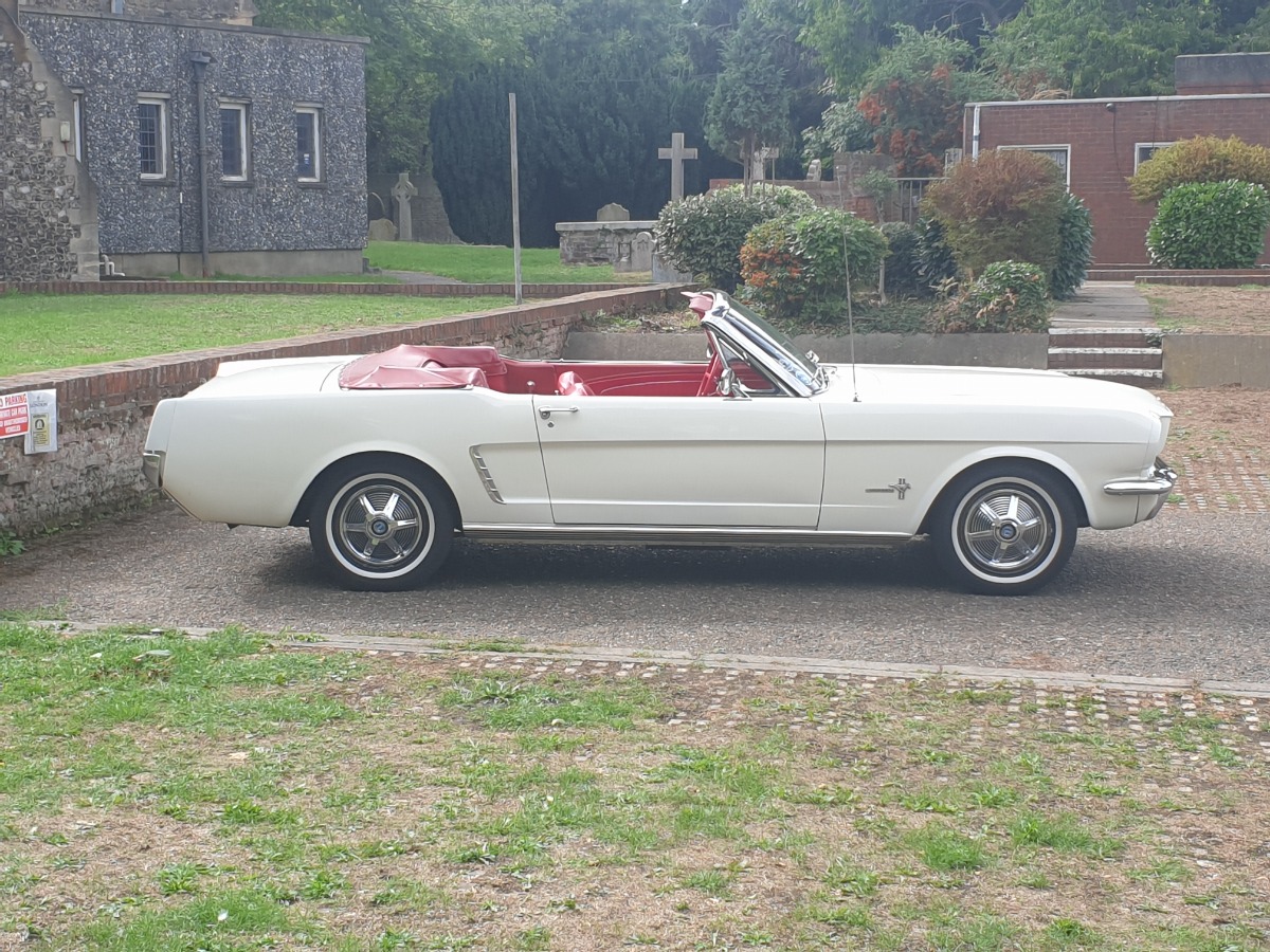 1965 Ford Mustang Image 6