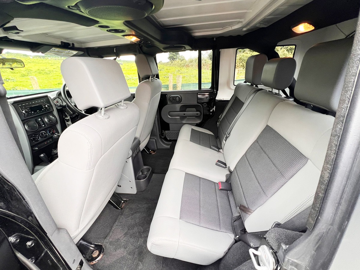 2008 Jeep Wrangler Image 11