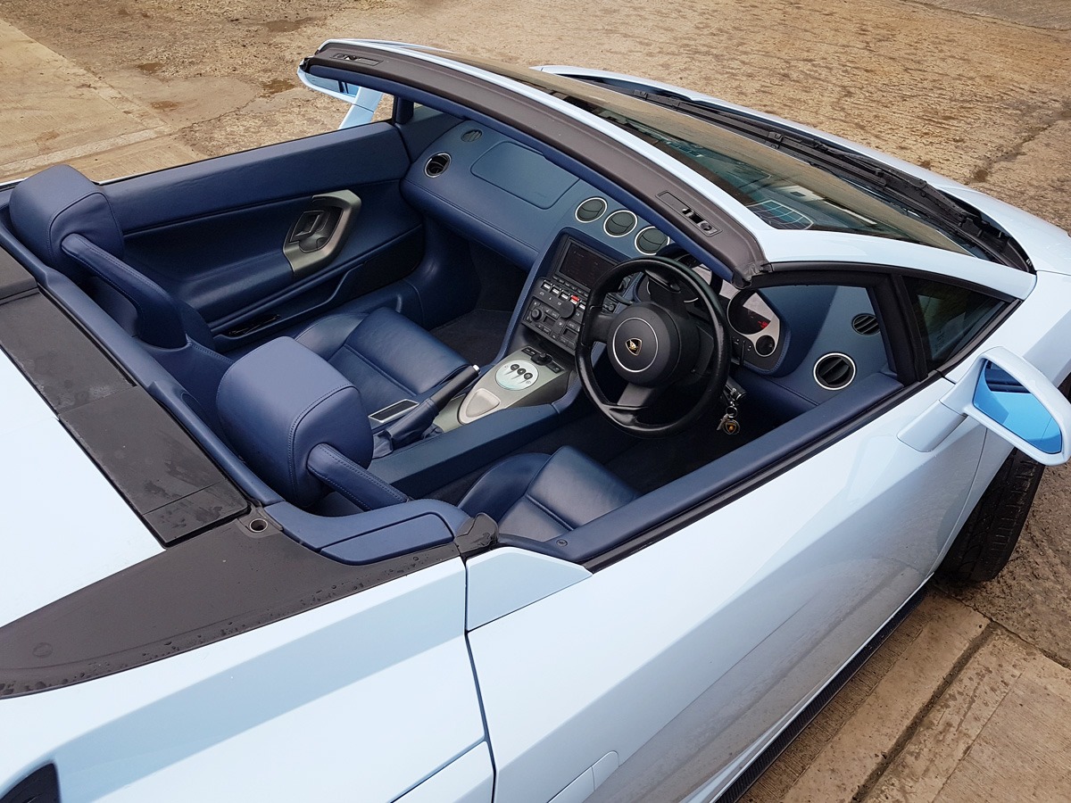 2007 Lamborghini Gallardo Image 2