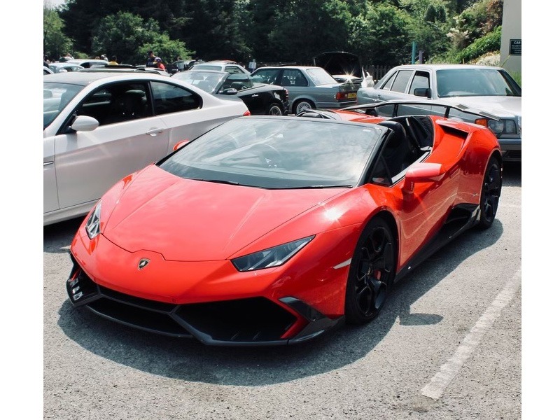 2017 Lamborghini Huracan Image 3