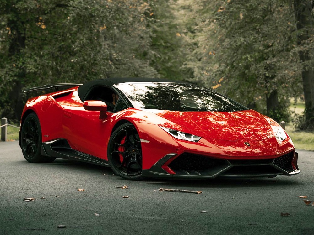 2017 Lamborghini Huracan Image 1