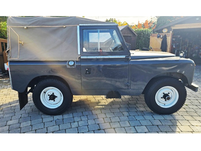 1960 Land Rover Series 2 Image 1