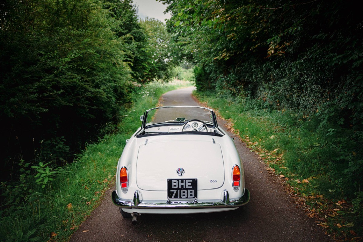 1964 Alfa Romeo Spider Image 4
