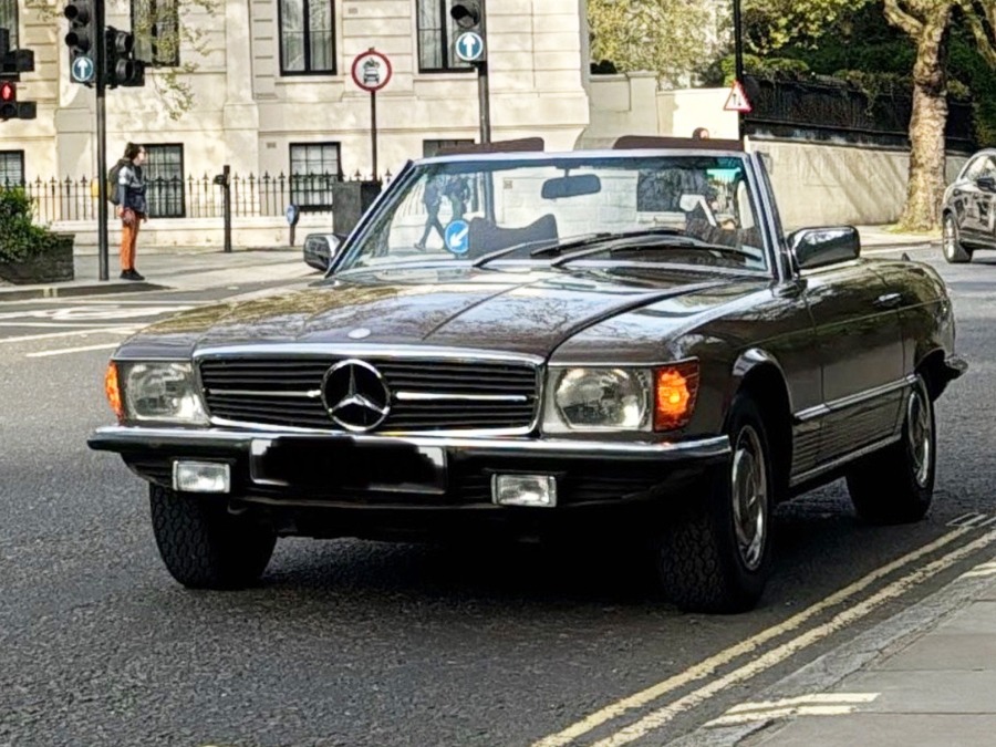 1980 Mercedes-Benz Sl-Class Image 4