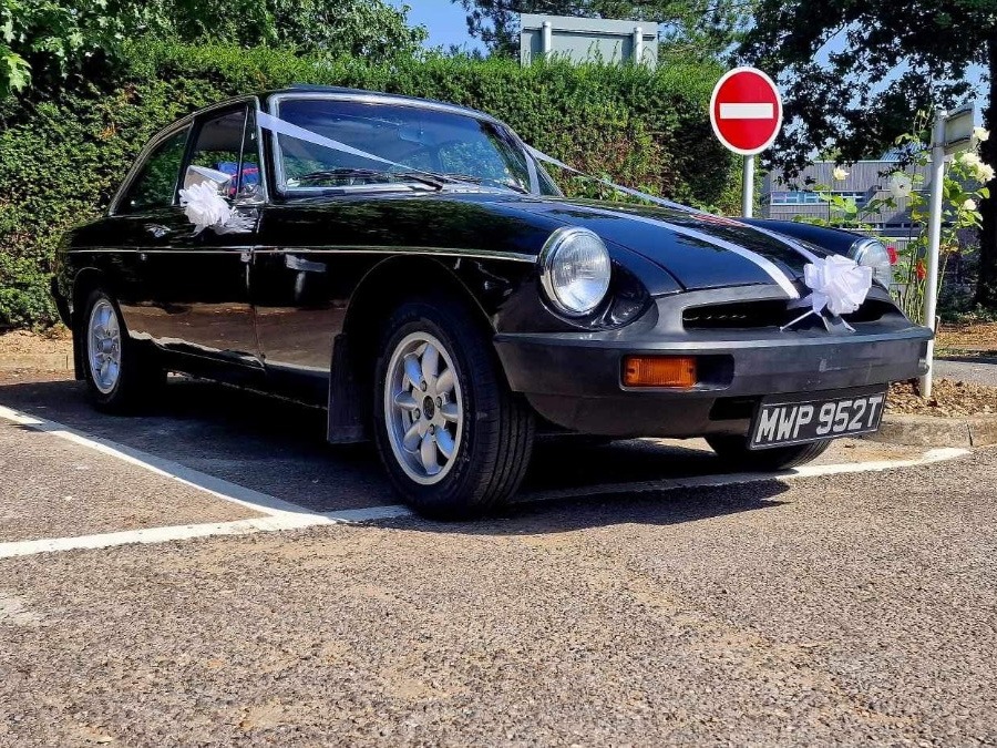 1979 MG B Image 1