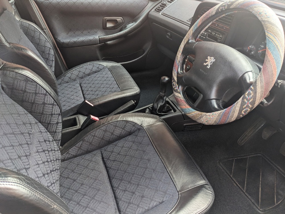 1999 Peugeot 306 Image 5