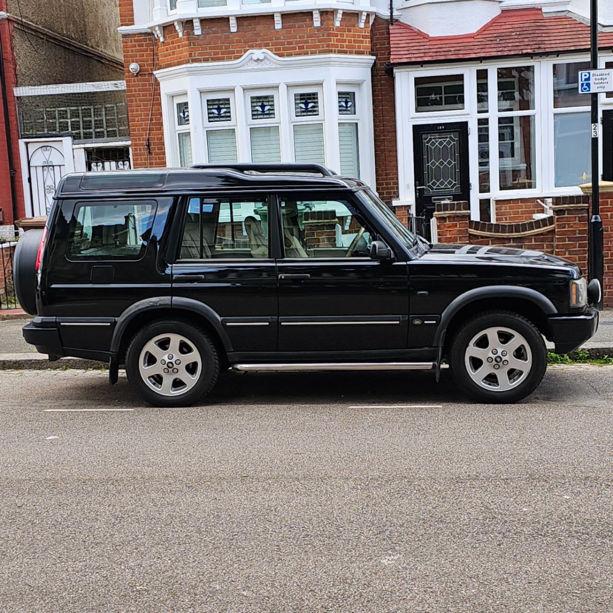 2004 Land Rover Discovery Image 4