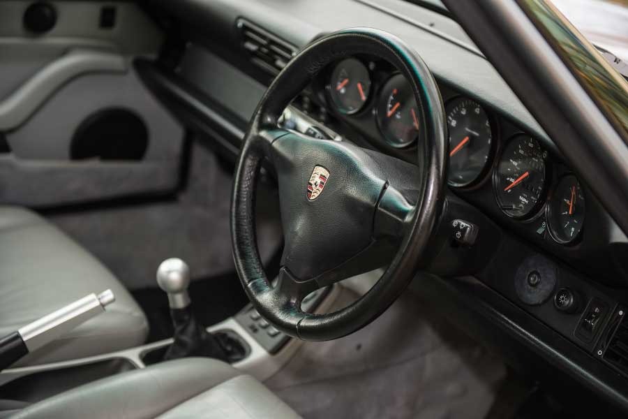 1994 Porsche 911 Image 4