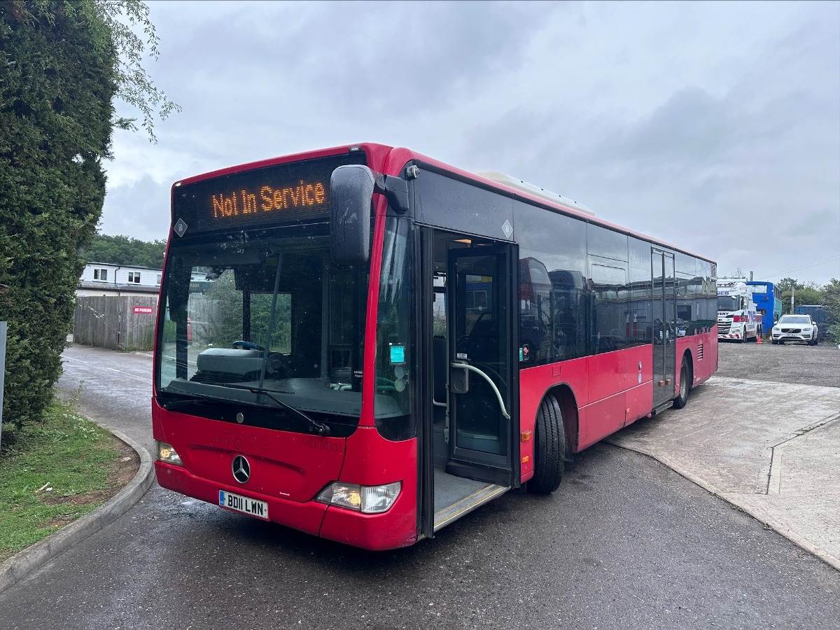 2011 Mercedes-Benz Other Image 1