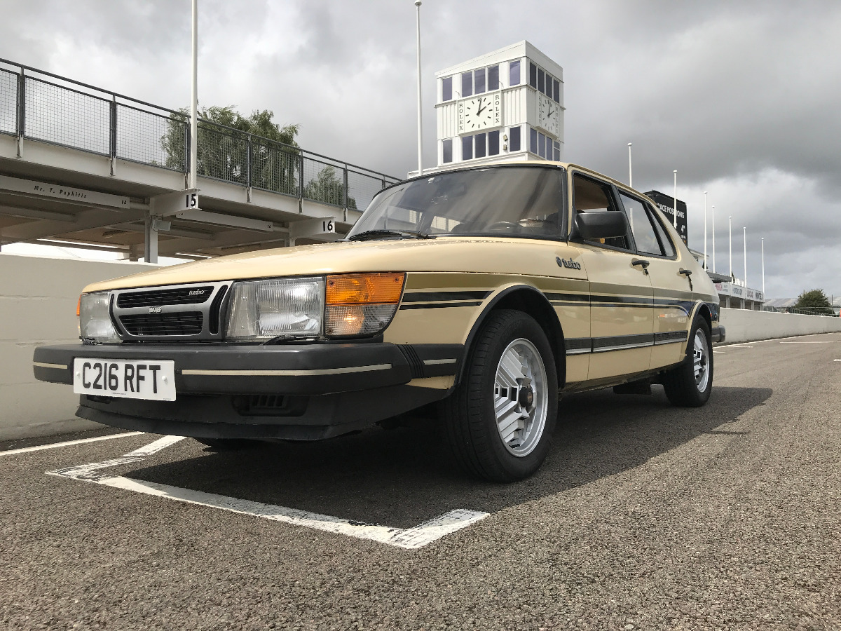 1984 Saab 900 Image 1