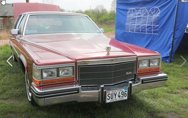 1983 Cadillac Fleetwood Image 1