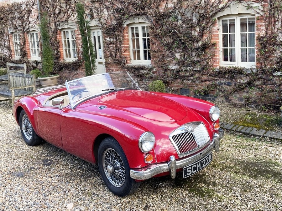 1960 MG Roadster Image 1
