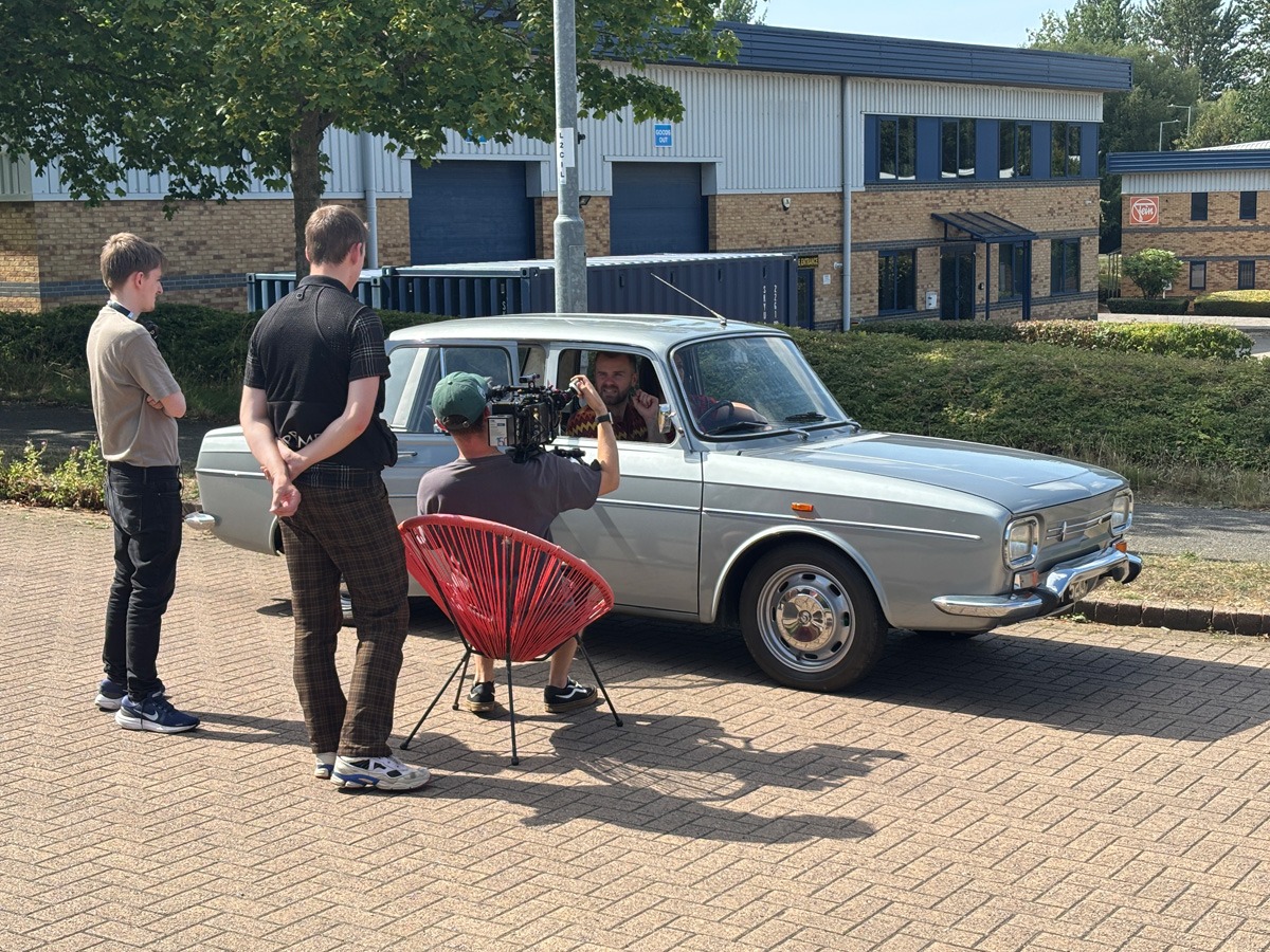 1970 Renault 10 Image 4