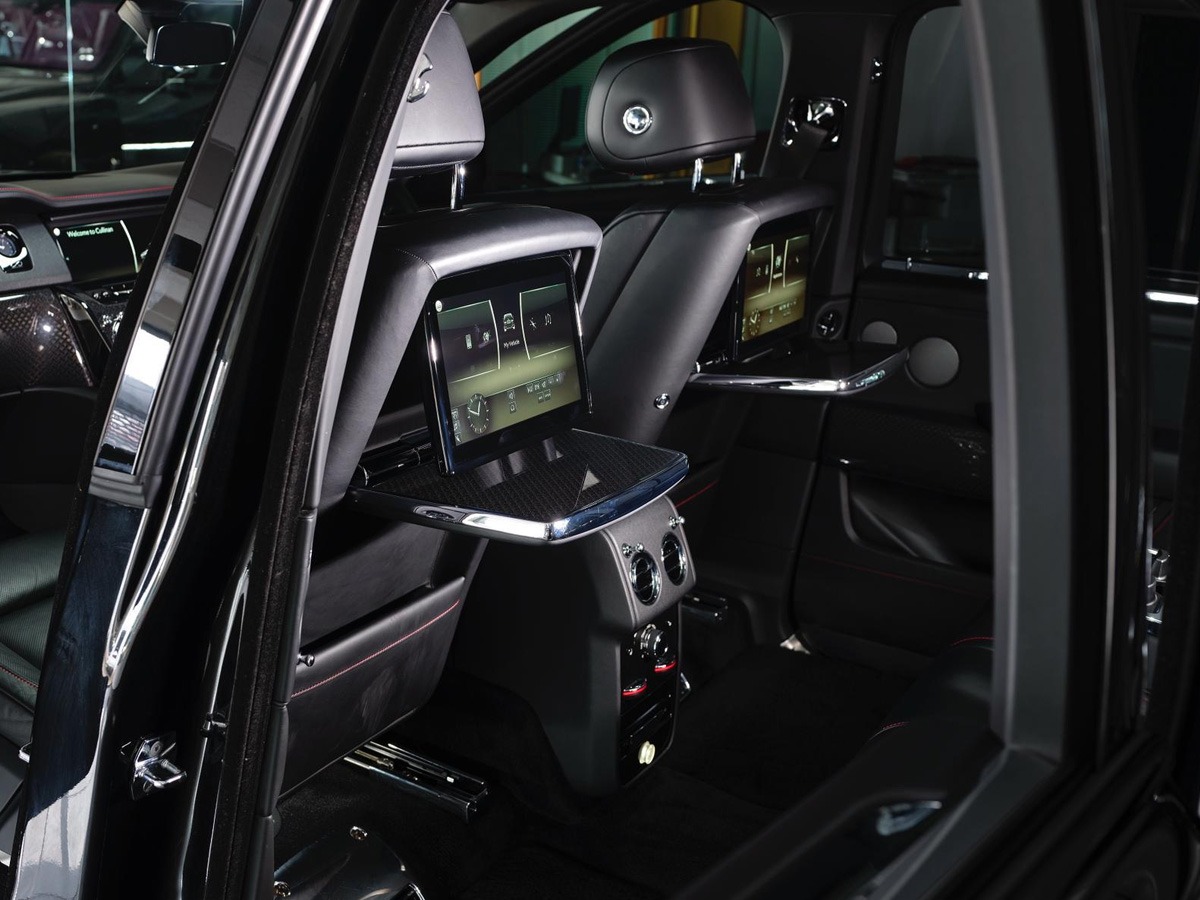 2022 Rolls-Royce Cullinan Image 4