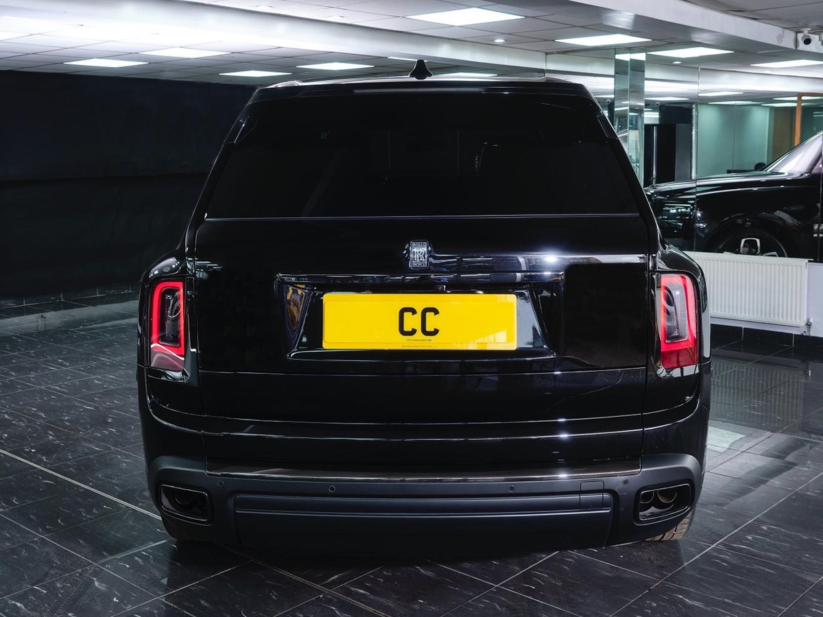 2022 Rolls-Royce Cullinan Image 6