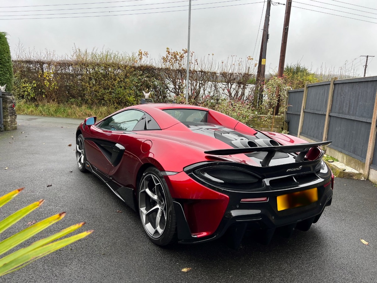 2020 McLaren 600LT Image 20