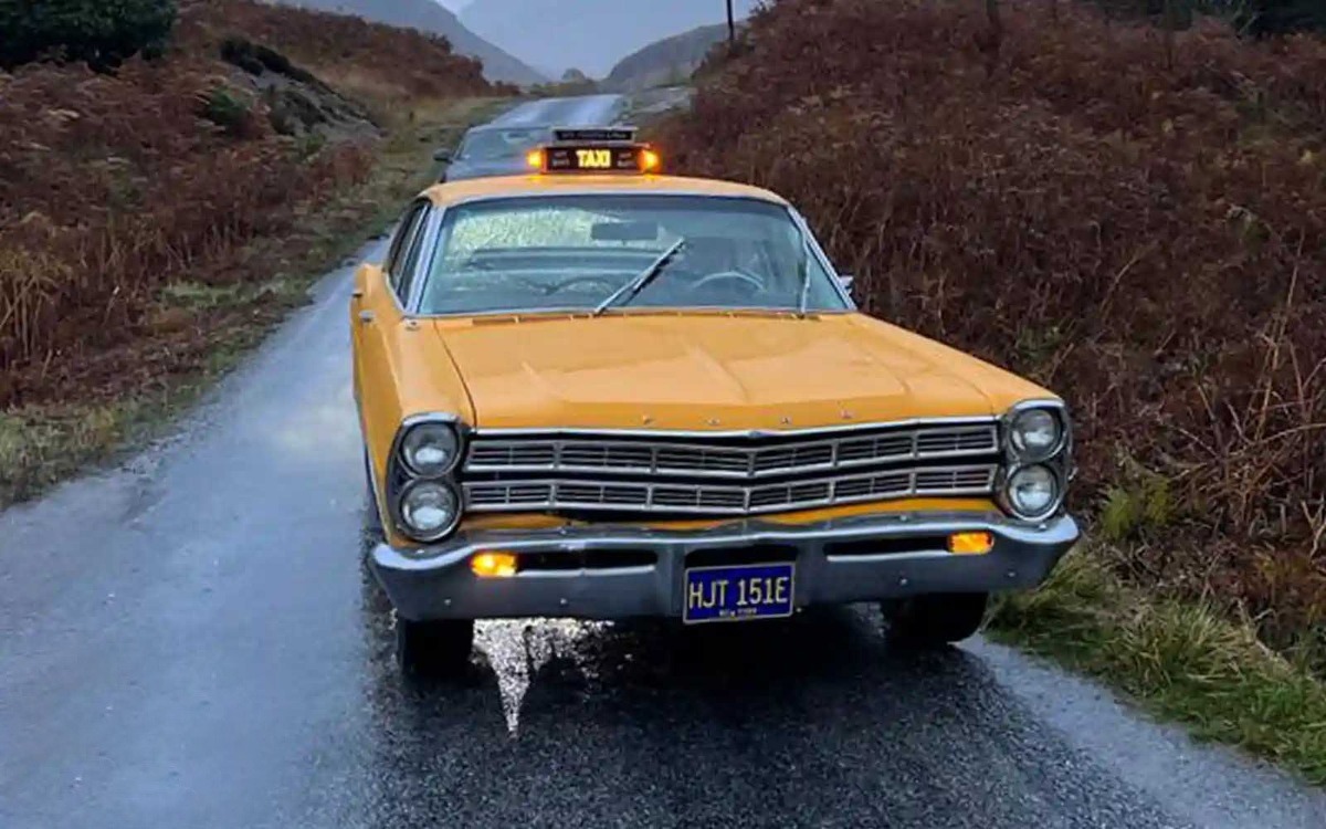 1969 Ford Galaxie Image 2