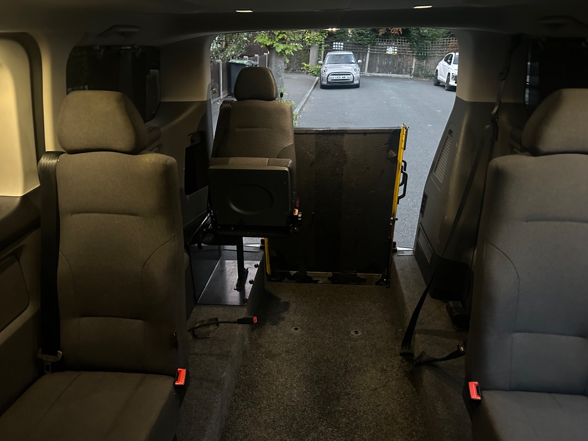 2018 Ford Tourneo Image 5