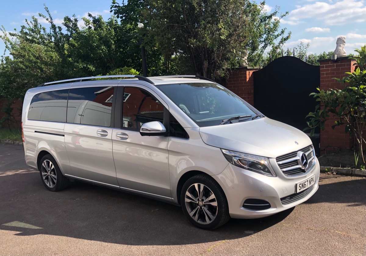 2017 Mercedes-Benz V-Class Image 3