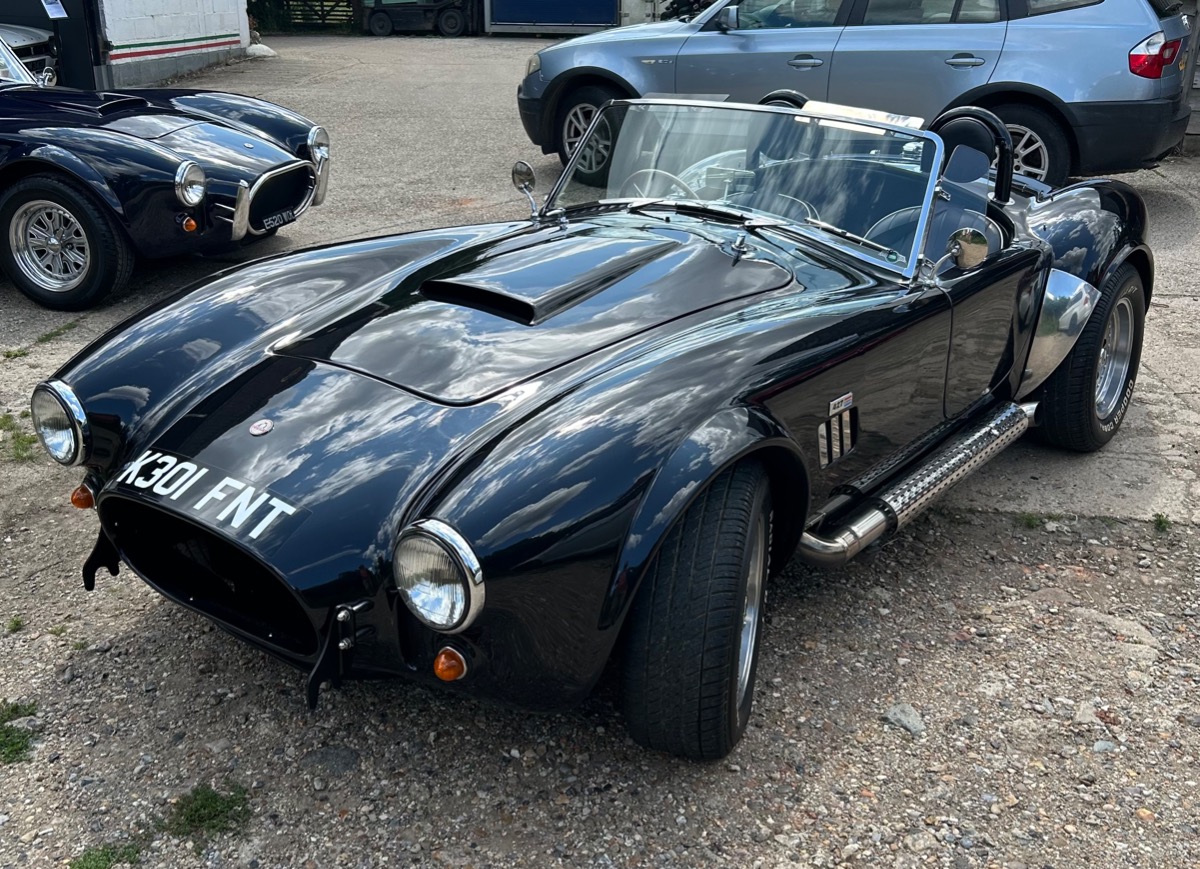 1993 AC Cobra Image 3