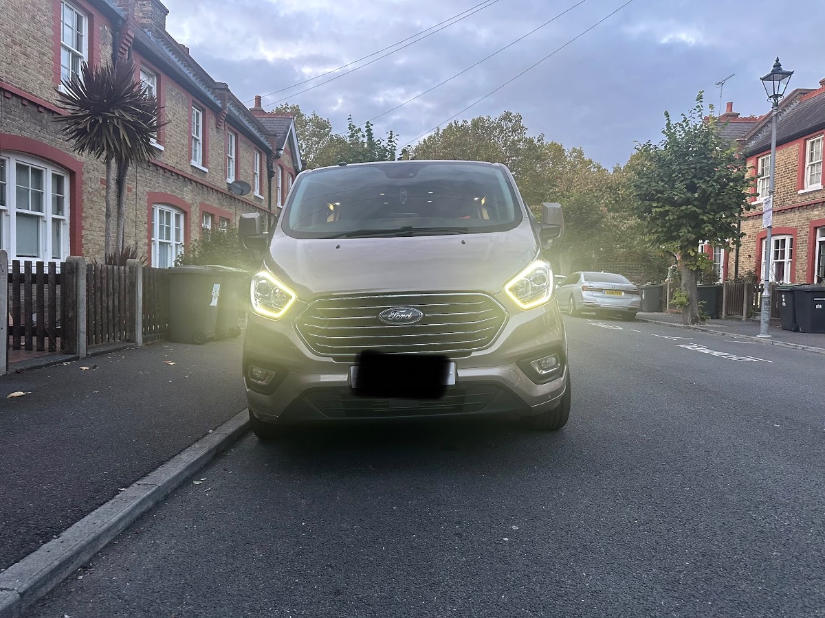 2018 Ford Tourneo Image 3