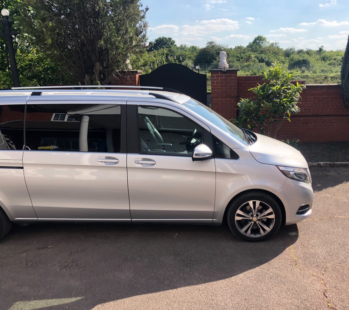 2017 Mercedes-Benz V-Class Image 4