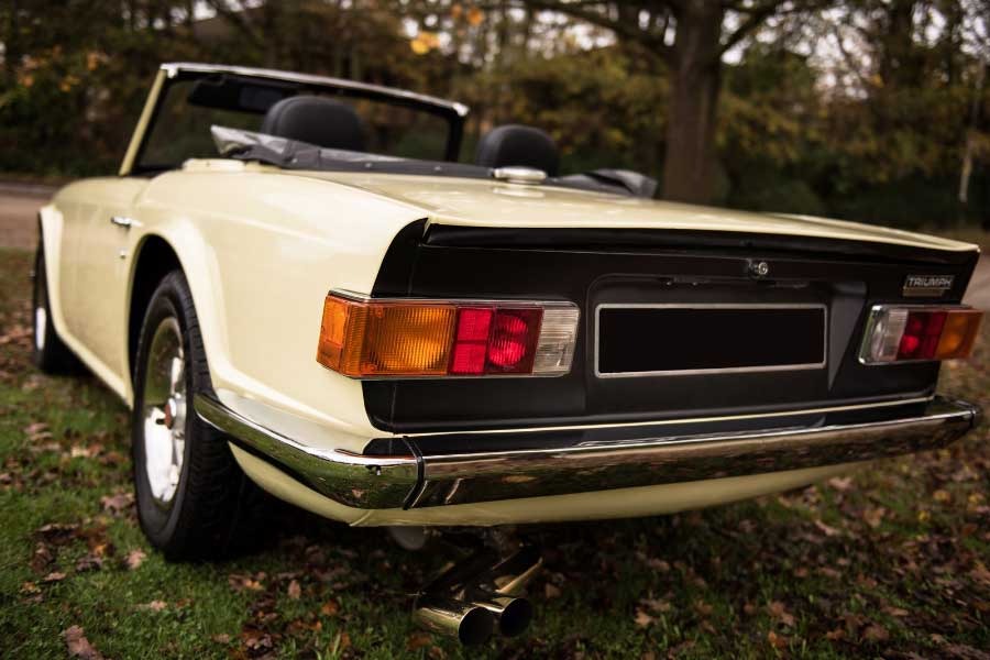 1973 Triumph TR6 Image 3