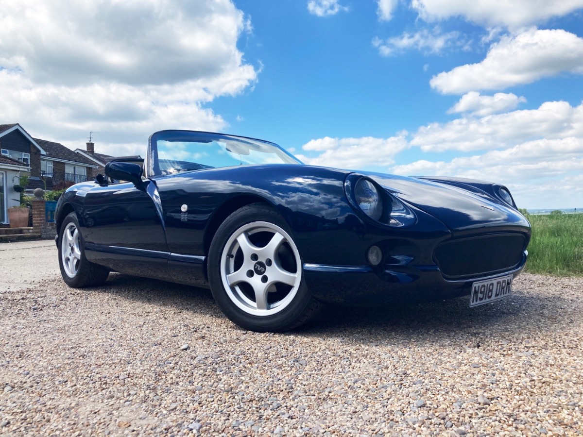 1995 TVR Chimera Image 1