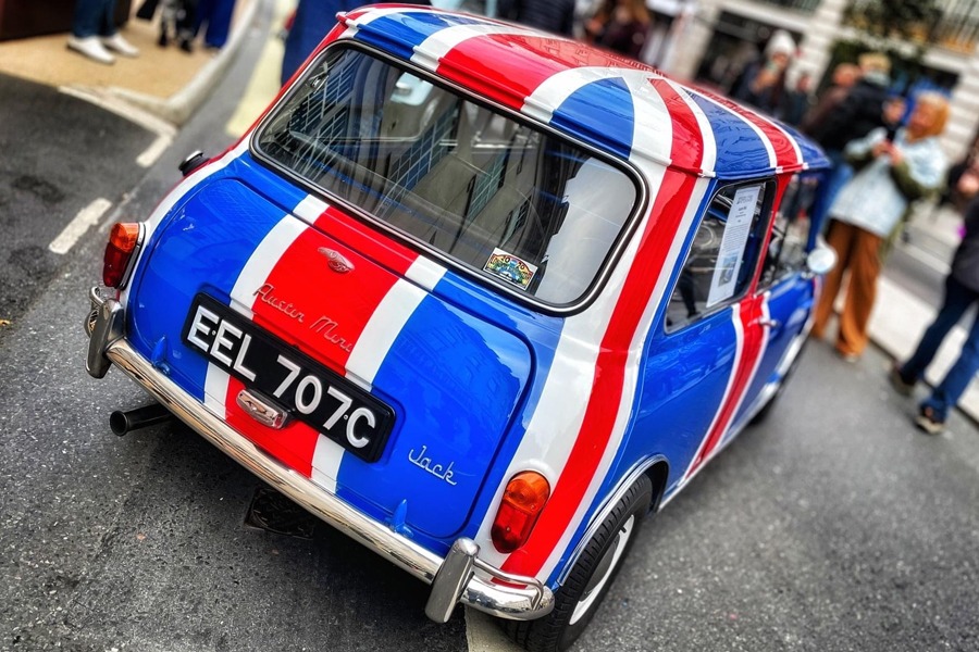 1965 Austin Mini Image 12