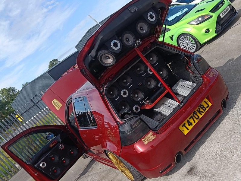 1999 Volkswagen Golf Image 2