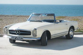 1965 Mercedes-Benz 230