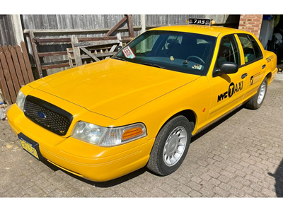 2001 Ford Crown Victoria