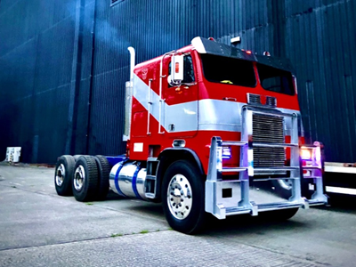1986 Freightliner FLT86 Cabover